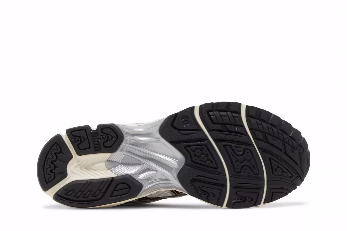 JJJJound x ASICS Gel Kayano 14 Silver Black, view 5