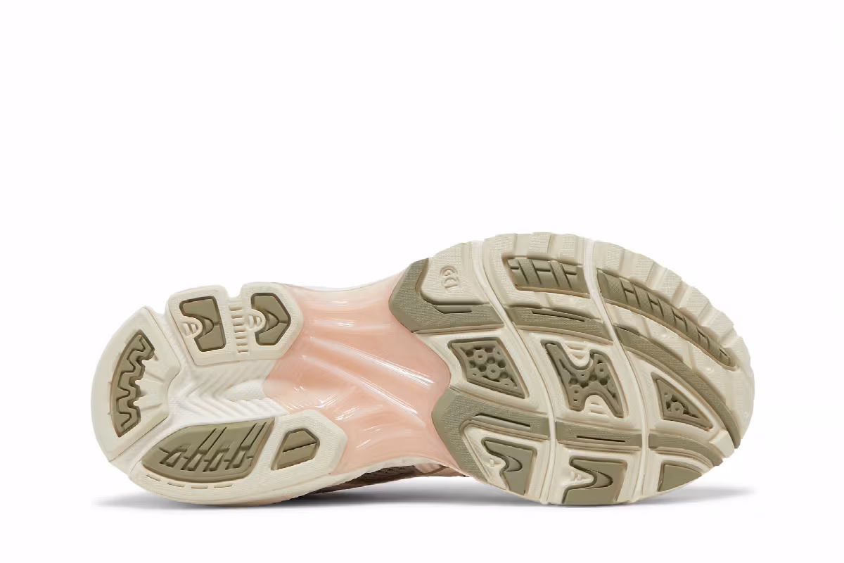ASICS Women's Gel Kayano 14 Mink Cream, view 5