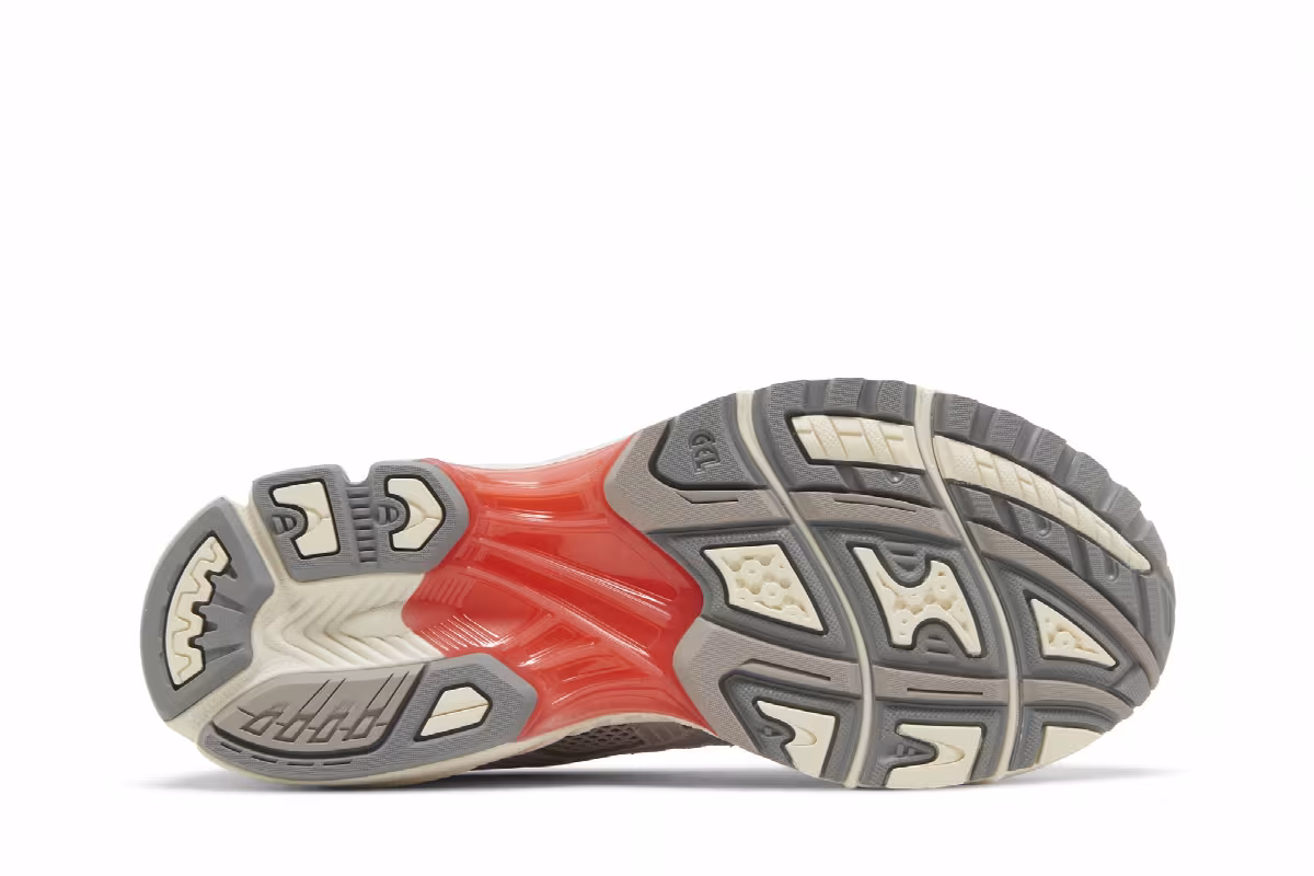 ASICS Gel Kayano 14 Clay Grey Pure Silver, view 5