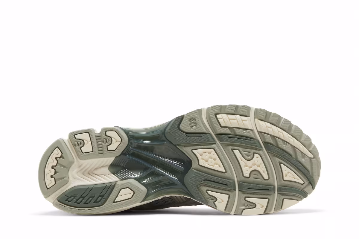 ASICS Gel Kayano 14 Olive Grey Pure Silver, view 5