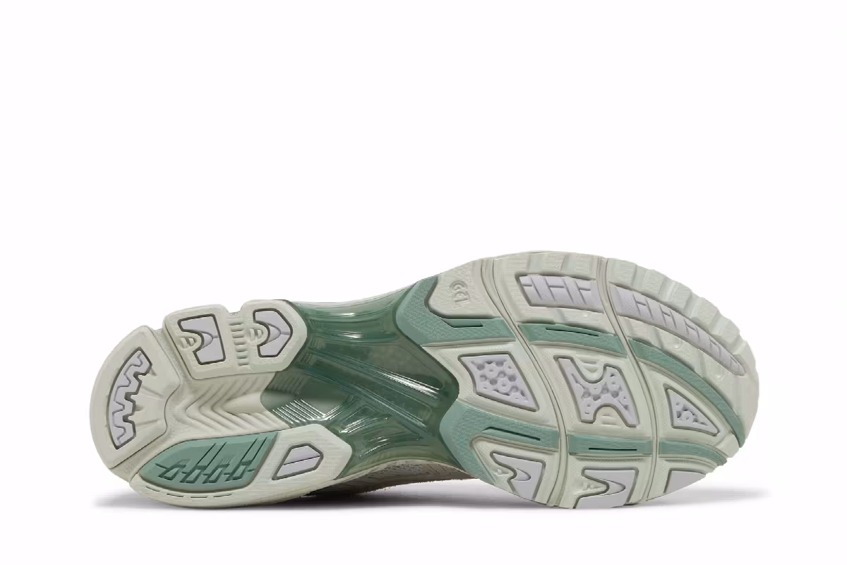 ASICS Gel Kayano 14 Light Sage Smoke Grey, view 5