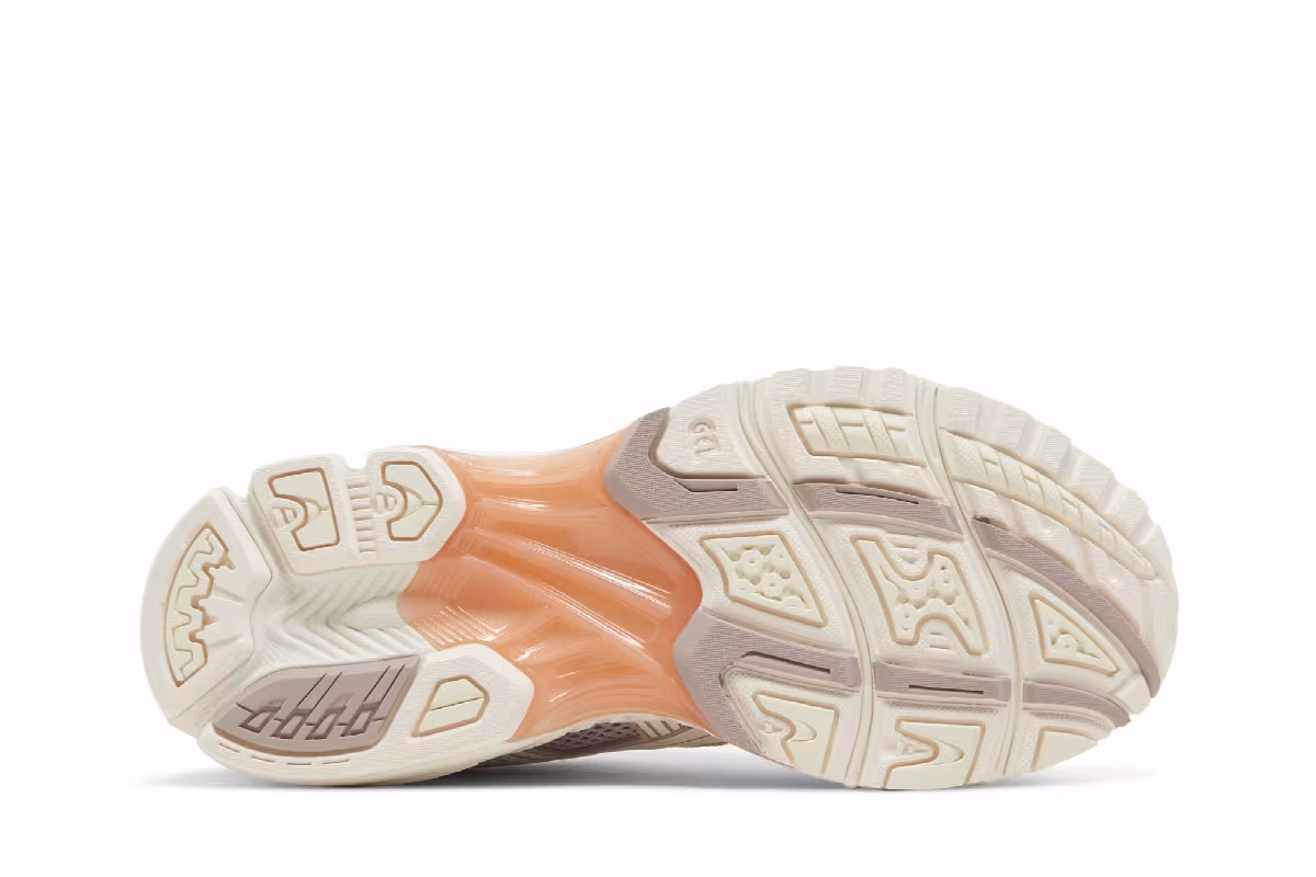 Asics Women's Gel Kayano 14 White Peach Cream, view 5