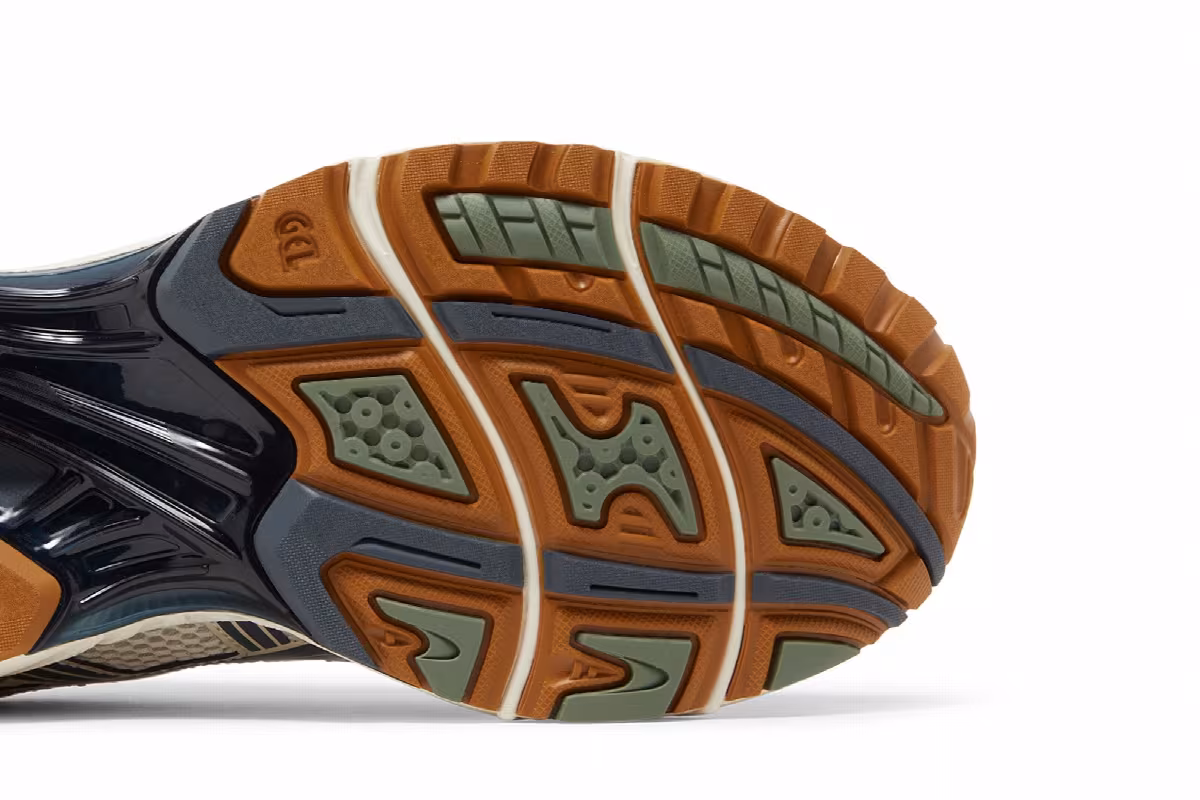 Asics Gel Kayano 14 Vanilla Tarmac, view 6