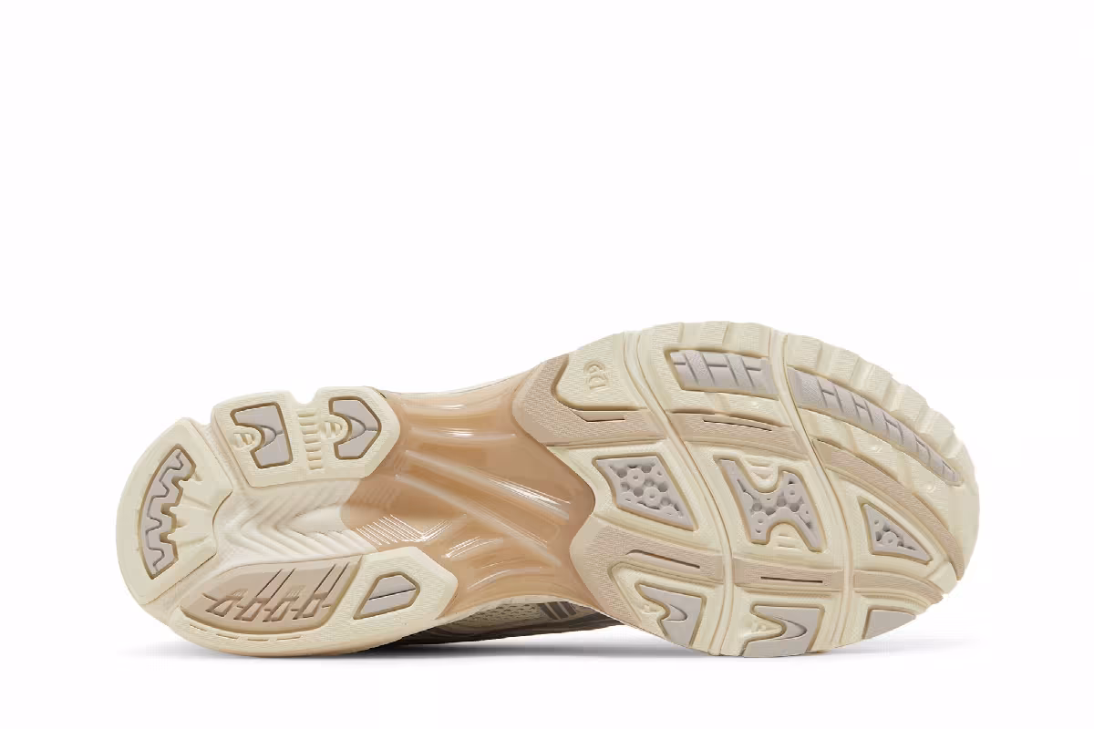 Asics Gel Kayano 14 Birch Clay Grey, view 5