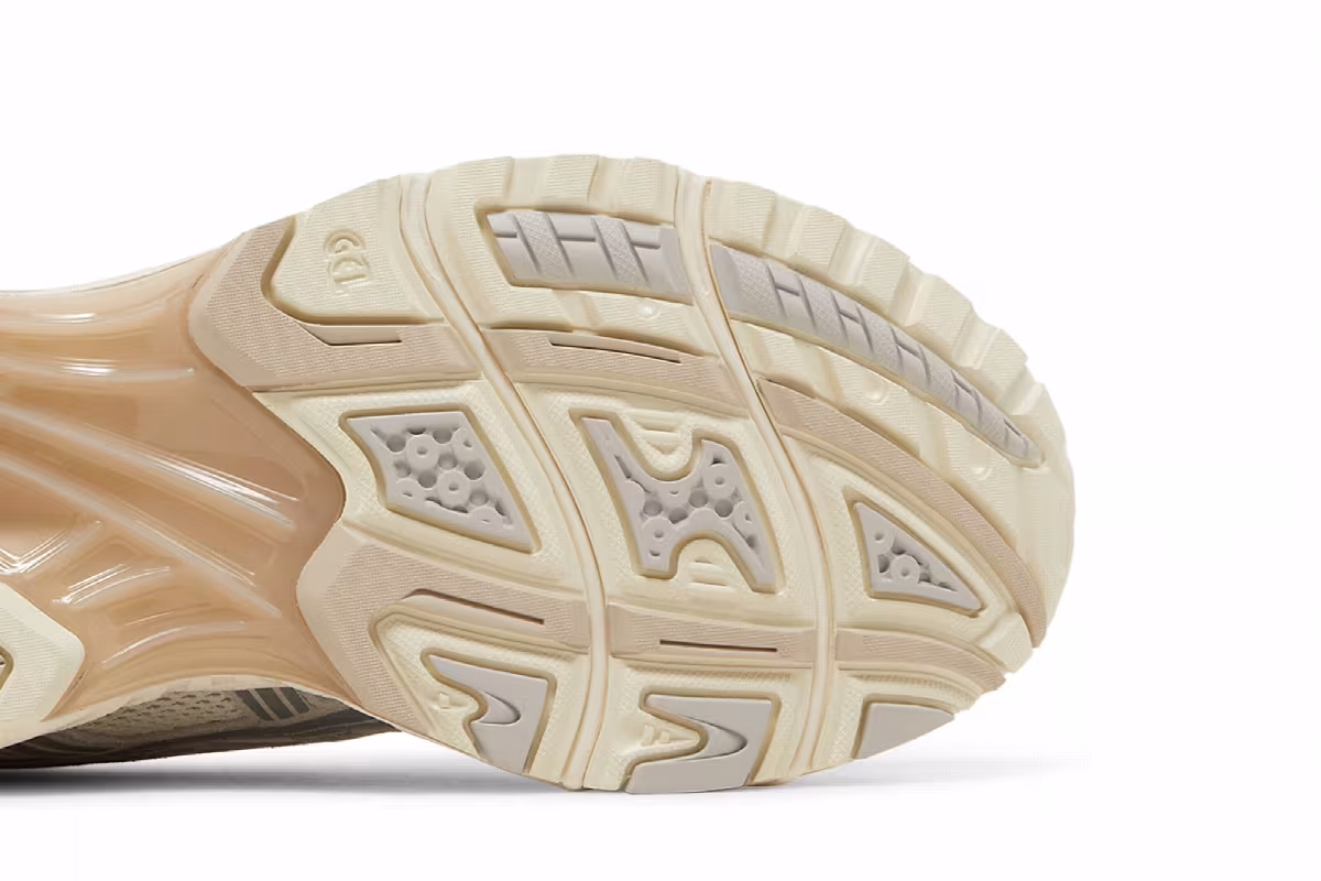 Asics Gel Kayano 14 Birch Clay Grey, view 6