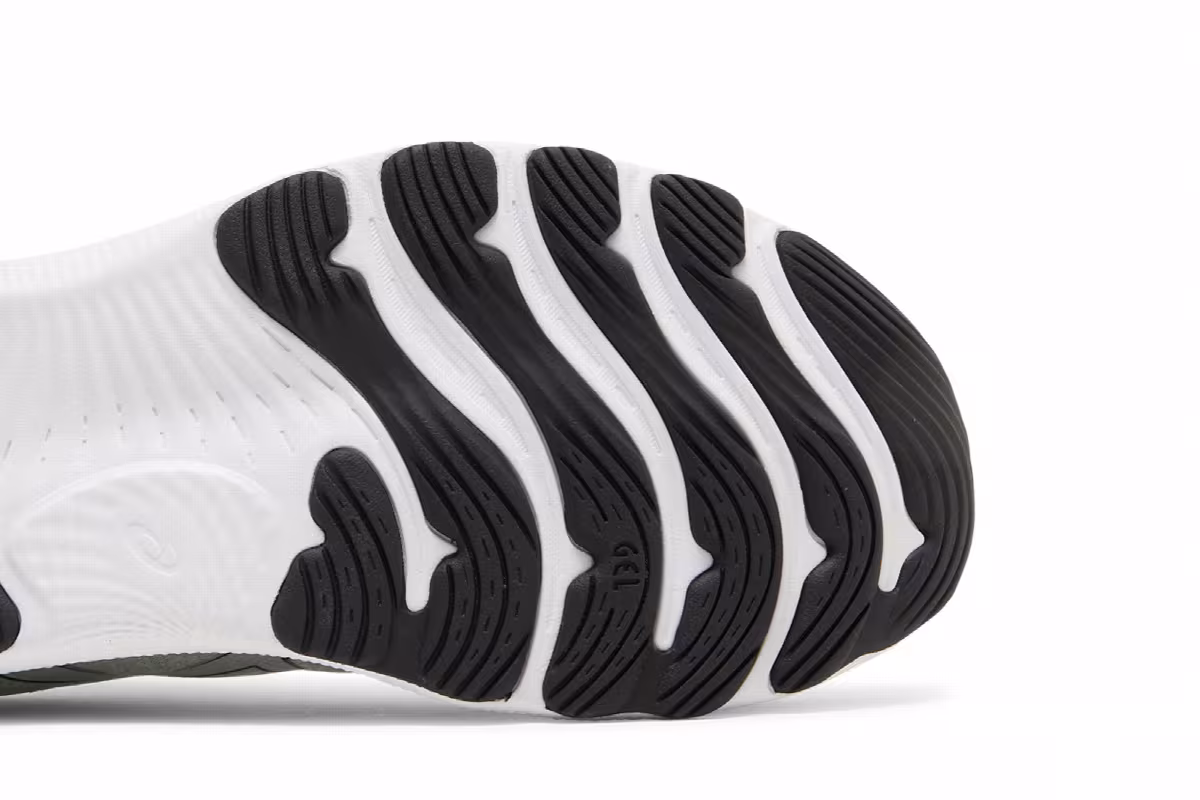 Asics Gel Nimbus 24 White Black, view 6