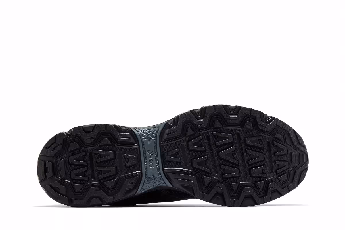ASICS Gel Venture 8 Triple Black, view 5