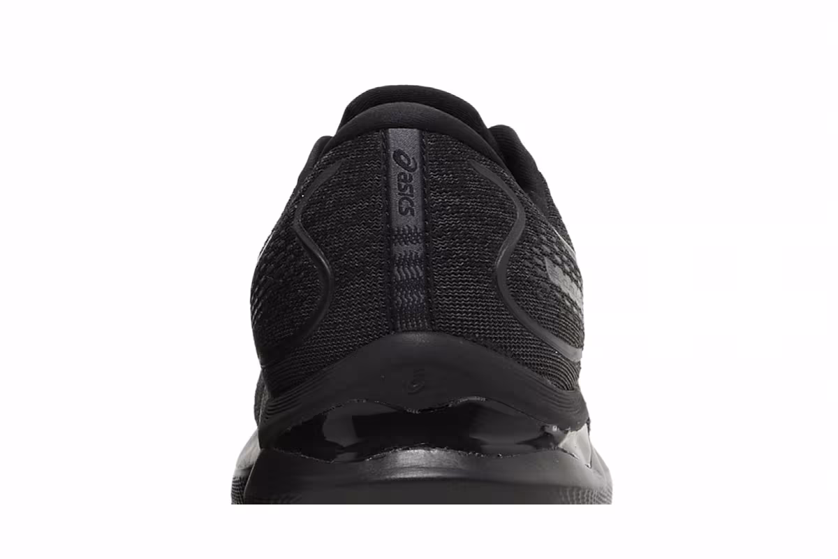Asics Gel Cumulus 24 Triple Black, view 8