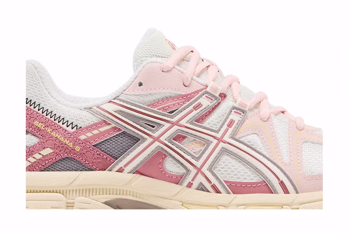 ASICS Women's Gel Kahana 8 White Pink, view 3