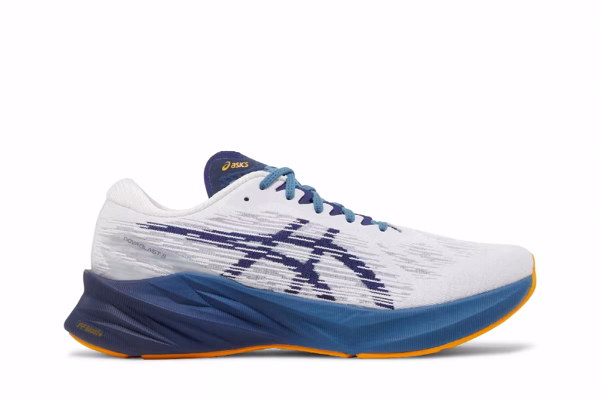 Asics Novablast 3 White Deep Ocean, view 2