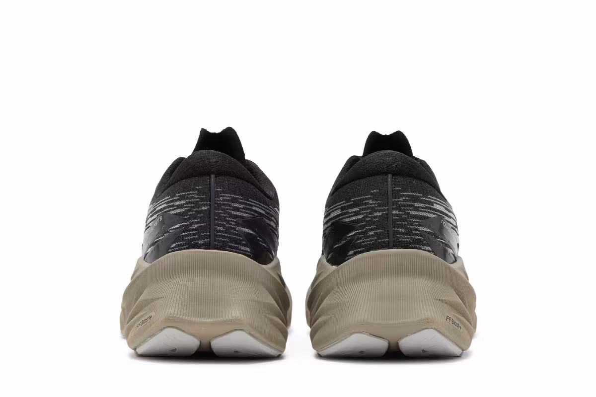 Asics Novablast 3 Black Mink, view 7