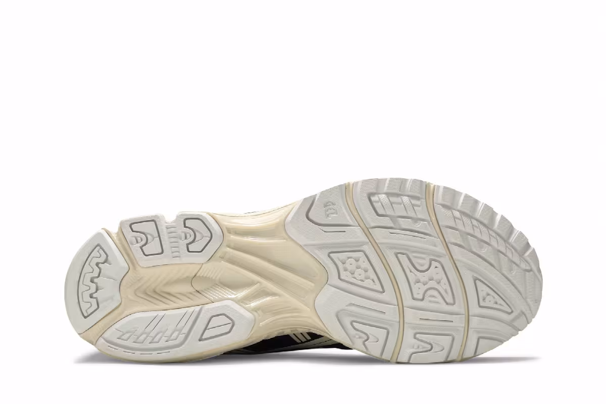 ASICS Gel Kayano 14 Monozukuri, view 5