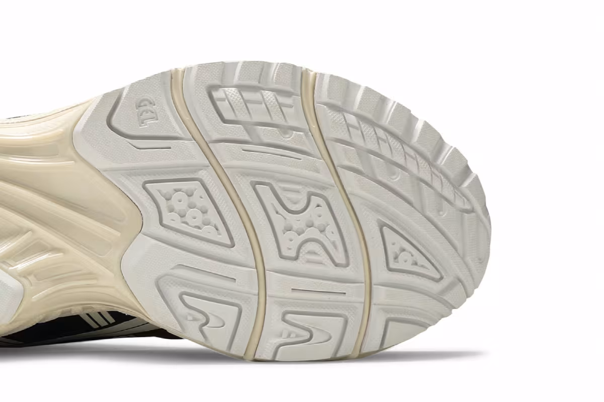 ASICS Gel Kayano 14 Monozukuri, view 6