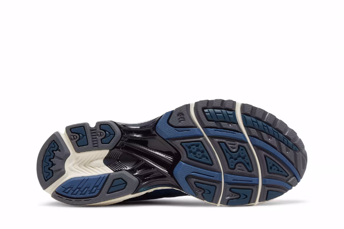 Asics Gel Kayano 14 Mako Blue, view 5