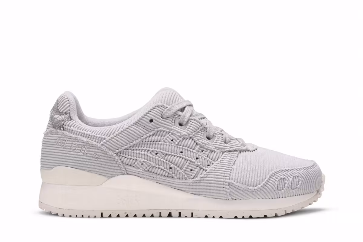 ASICS Women's Gel Lyte 3 OG Corduroy - Oyster Grey, view 2