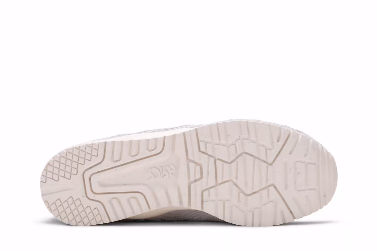 ASICS Women's Gel Lyte 3 OG Corduroy - Oyster Grey, view 5