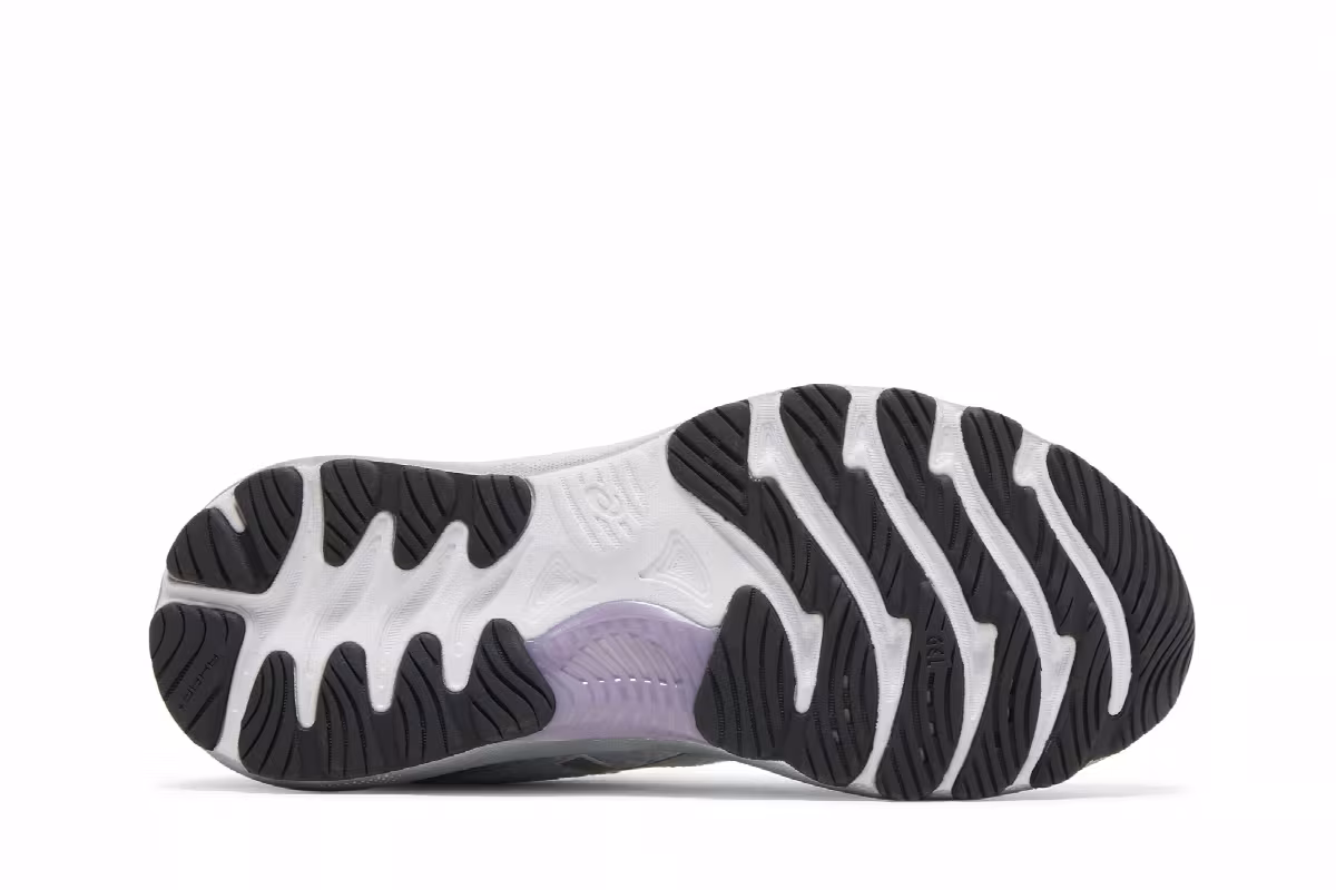 Asics Women's Gel Nimbus 23 Platinum, view 5