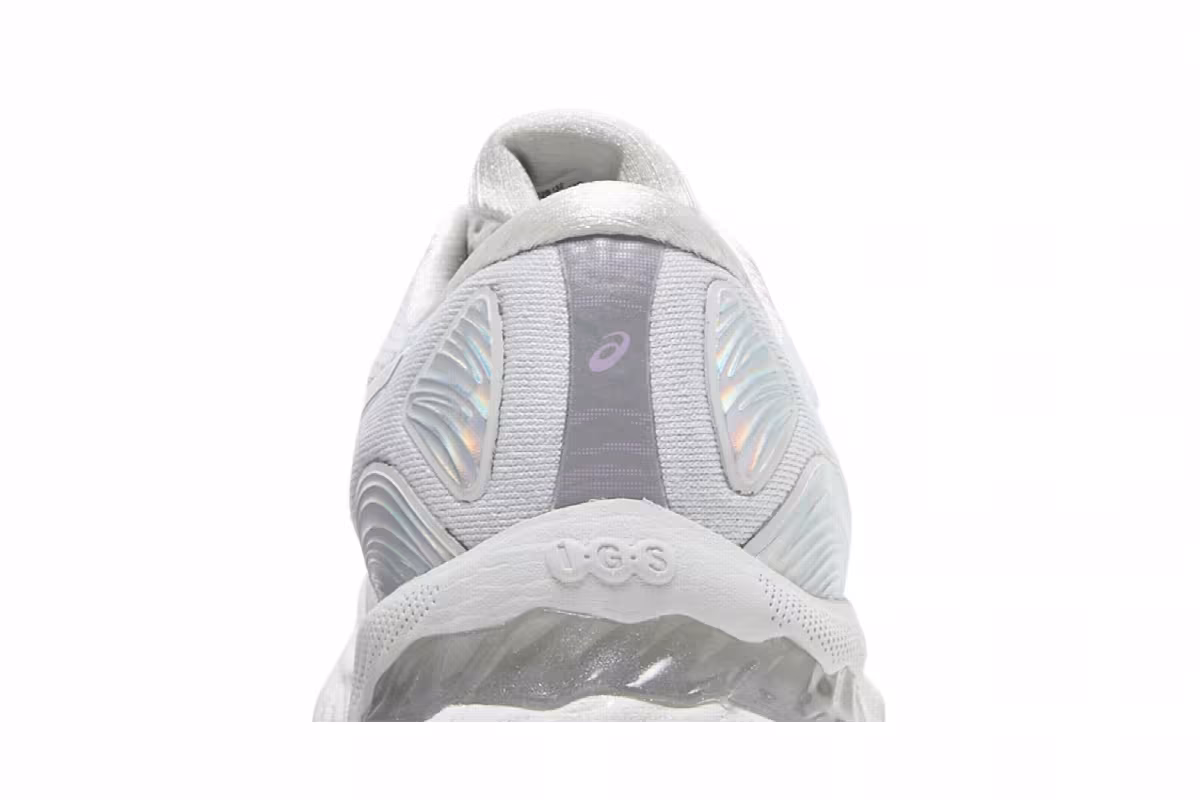 Asics Women's Gel Nimbus 23 Platinum, view 8