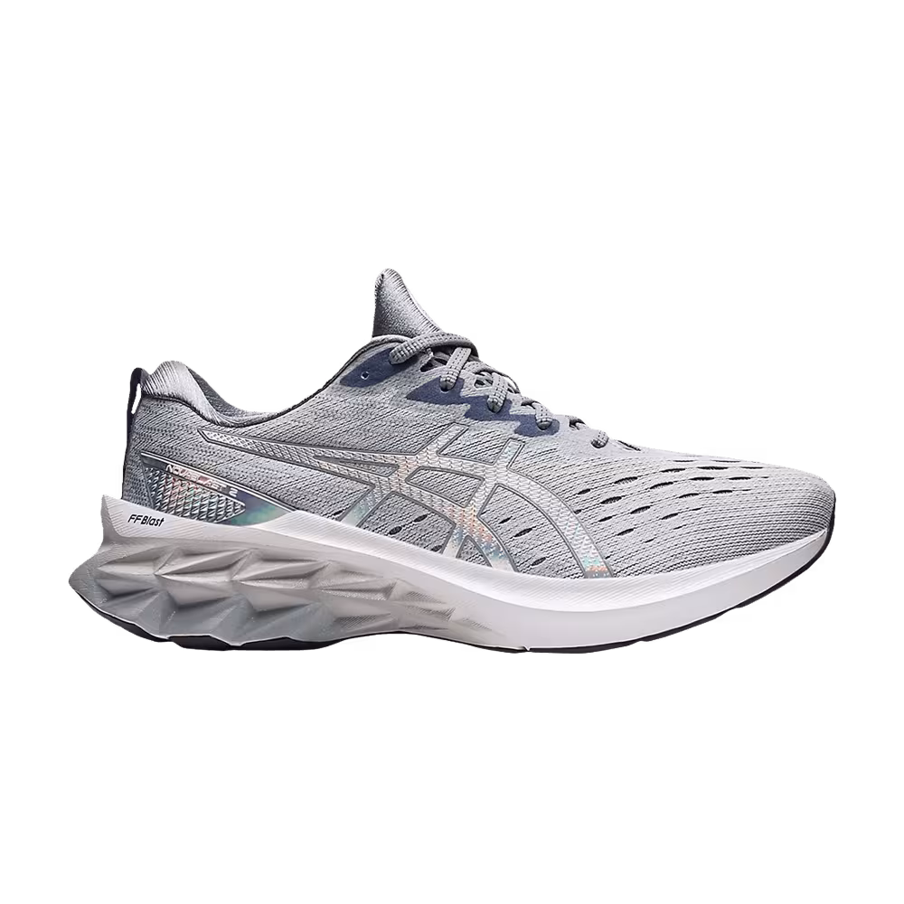 Asics Novablast 2 Platinum
