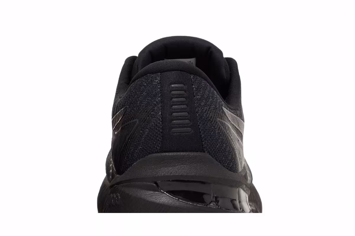 Asics GT 2000 10 Triple Black, view 8