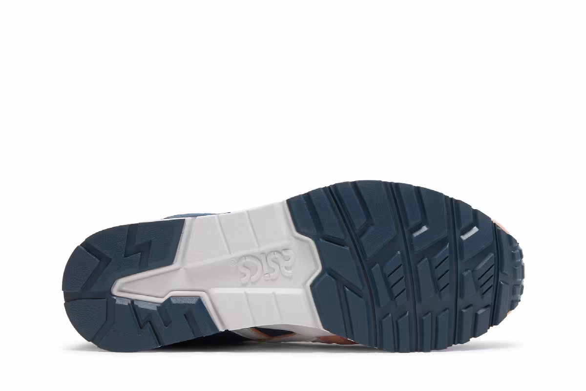 Kith x ASICS Gel Lyte 5 Salmon Toe, view 5