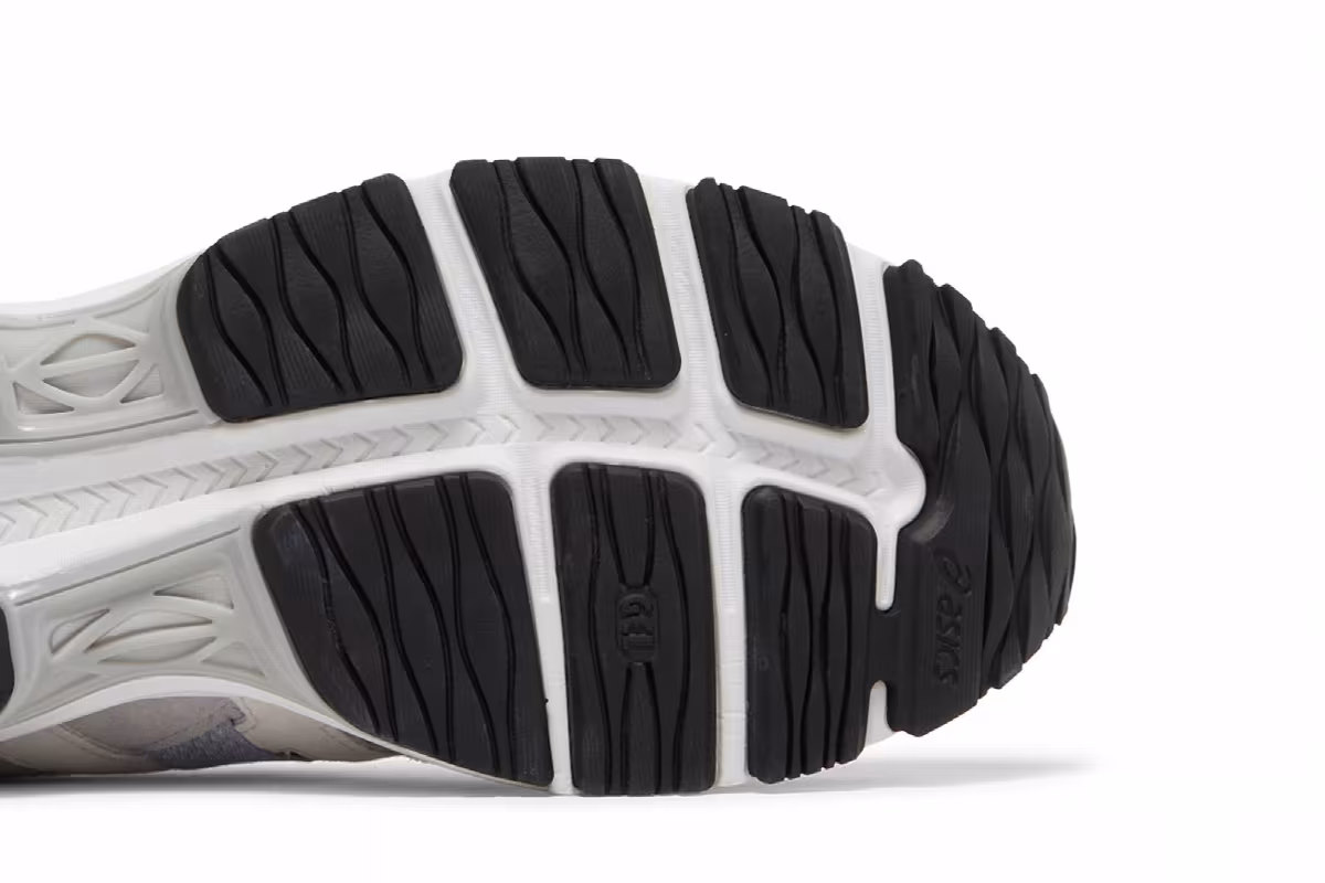 Asics Gel MC Plus Glacier Grey, view 6
