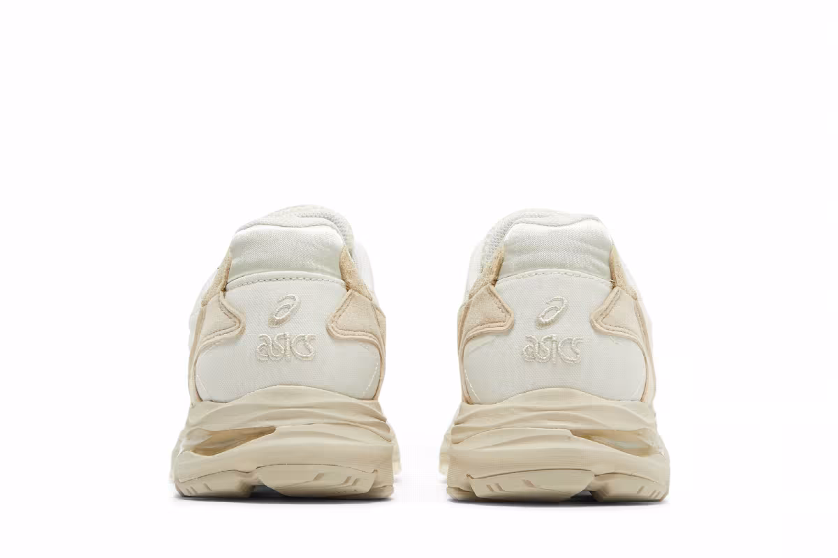 Asics Women's Gel MC Plus Ivory Putty, view 7