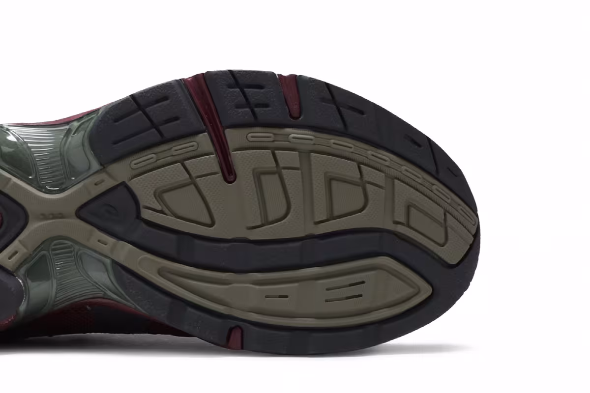 Kiko Kostadinov x ASICS UB2-S Gel 1130 Deep Mars, view 6