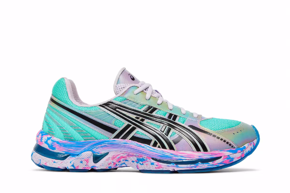 Luisaviaroma x ASICS Gel Kyrios Iridescent, view 2