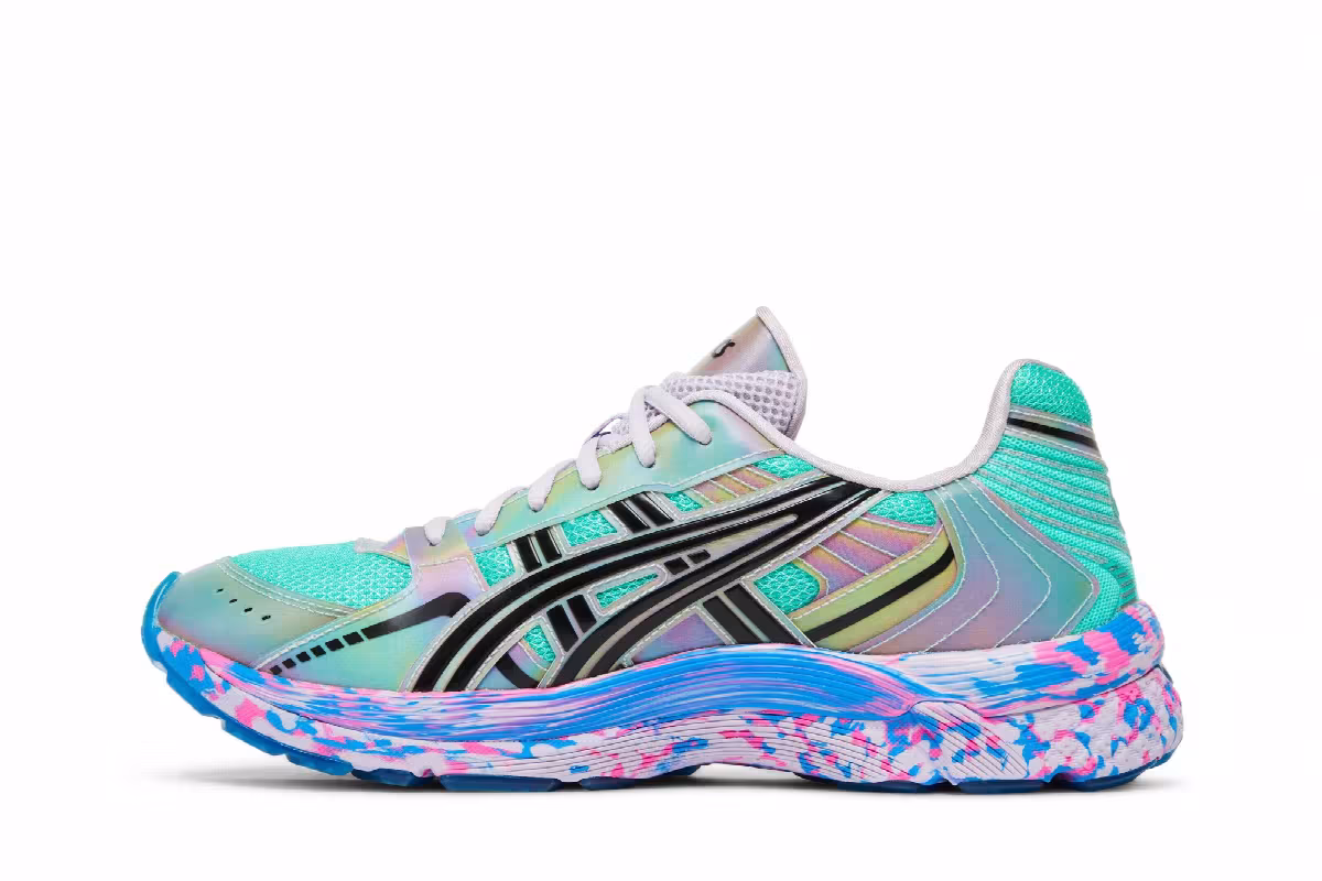 Luisaviaroma x ASICS Gel Kyrios Iridescent, view 4