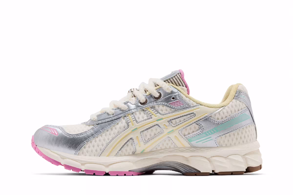 VANDYTHEPINK x ASICS Gel Kayano 12.1 Vanilla, view 4