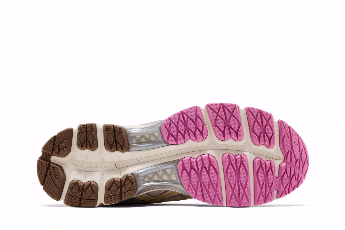 VANDYTHEPINK x ASICS Gel Kayano 12.1 Vanilla, view 5