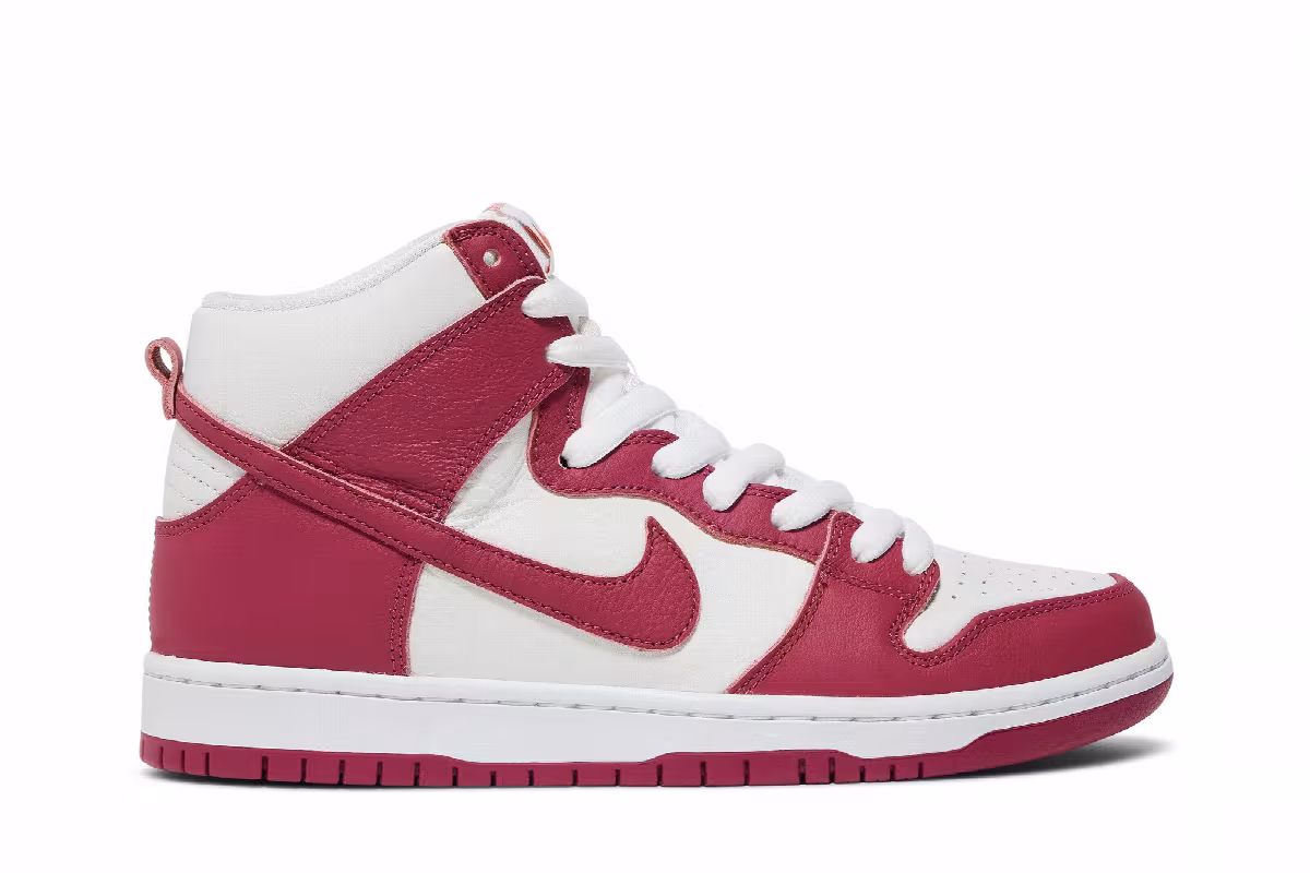 Nike Dunk High Pro SB Sweet Beet, view 2