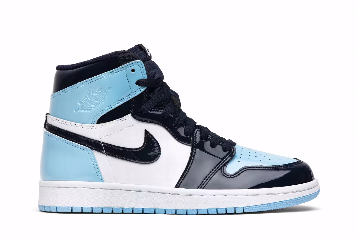 Women's Air Jordan 1 High OG Blue Chill, UNC, view 2