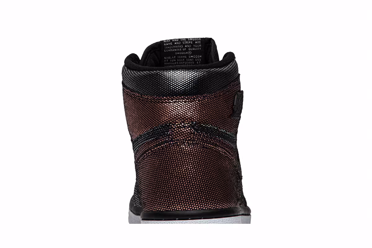 Women's Air Jordan 1 High OG Fearless, view 8