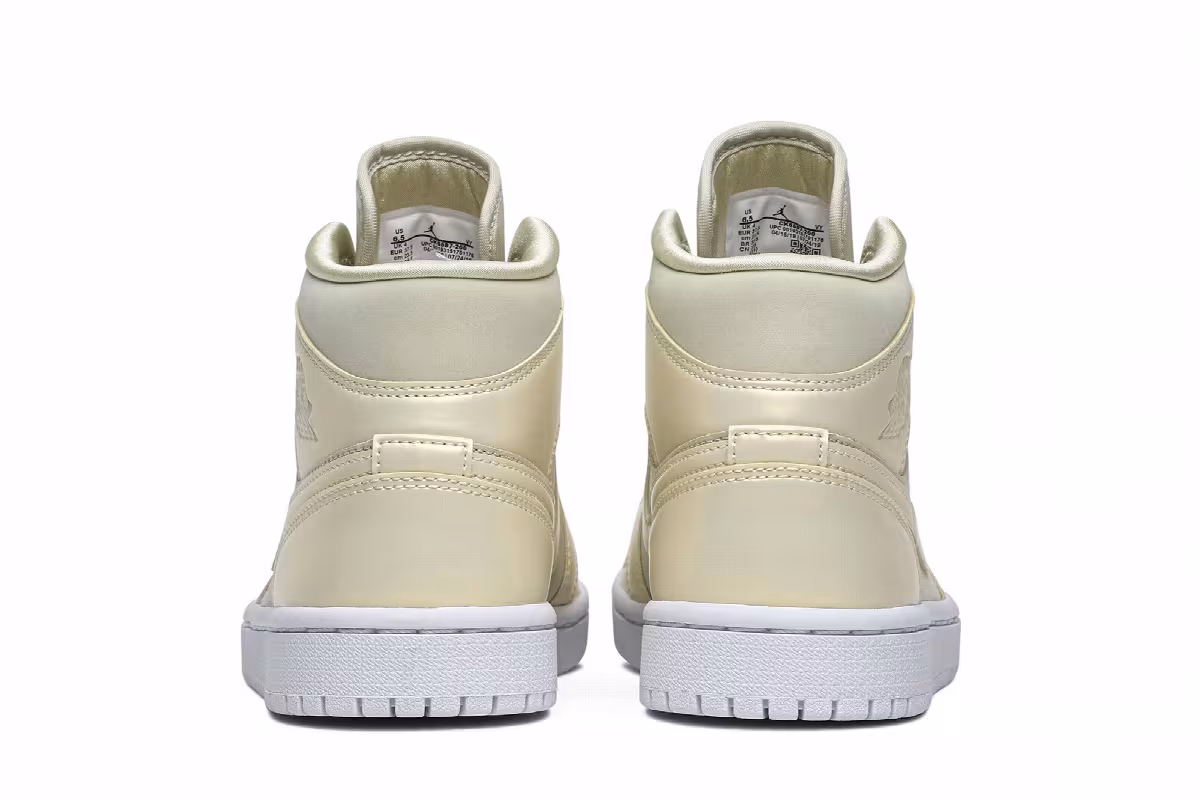 Women's Air Jordan 1 Mid Lemon Yellow, view 7