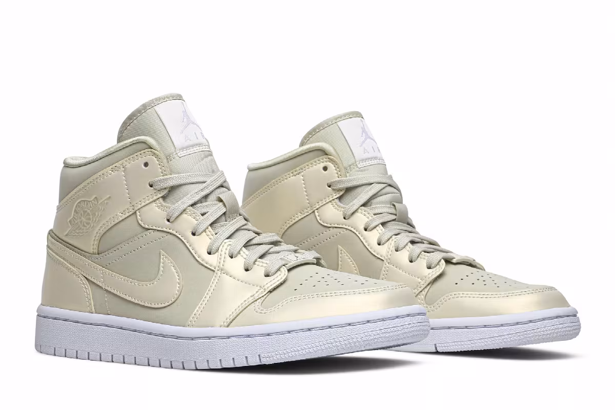 Women's Air Jordan 1 Mid Lemon Yellow, view 9