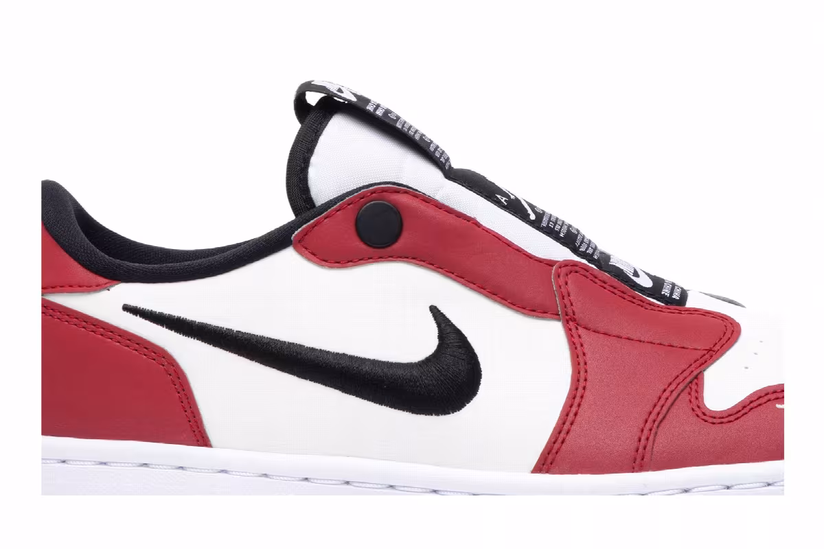 Women's Air Jordan 1 Low Slip Chicago, view 3