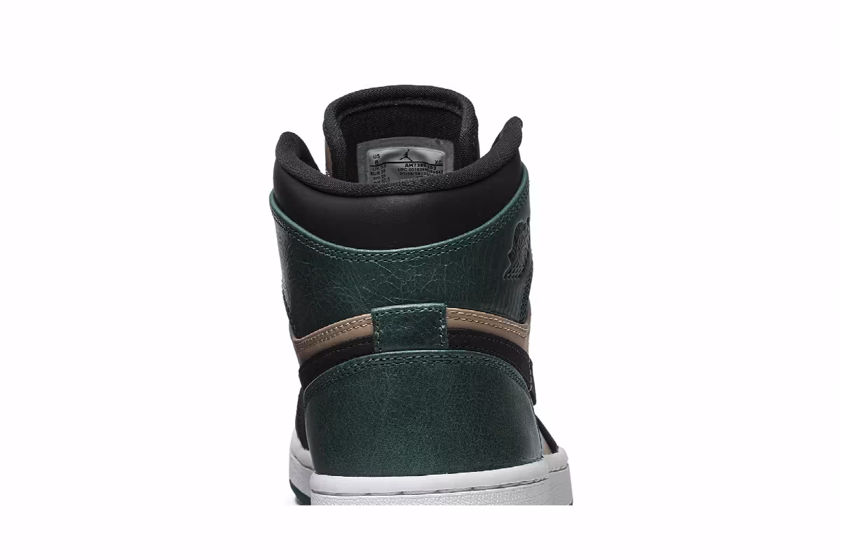 Women's Air Jordan 1 High Premium Mystic Green, view 8