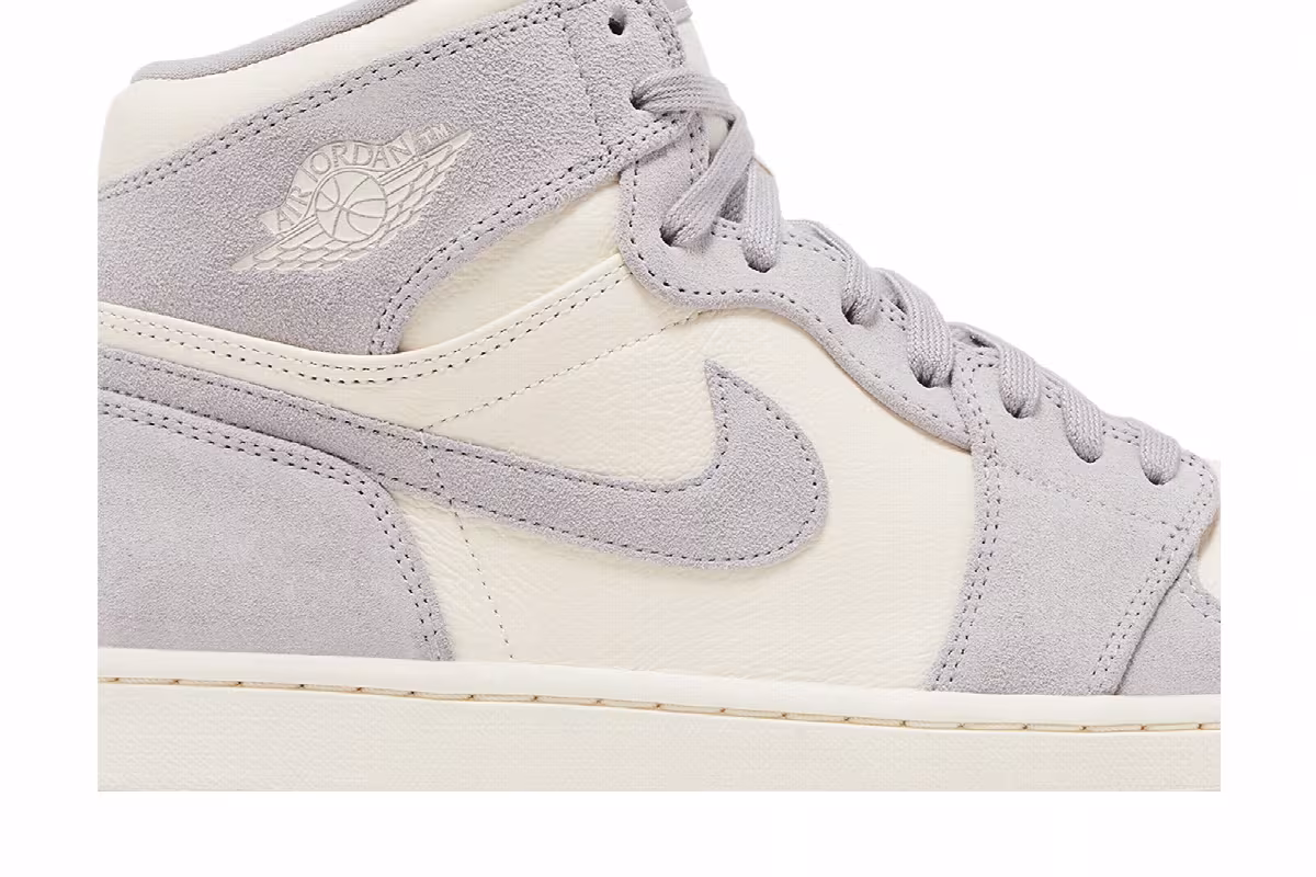 Women's Air Jordan 1 High Premium Atmosphere Grey, view 3