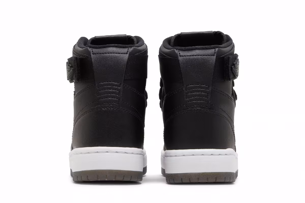 Women's Air Jordan 1 Nova XX Black, view 7