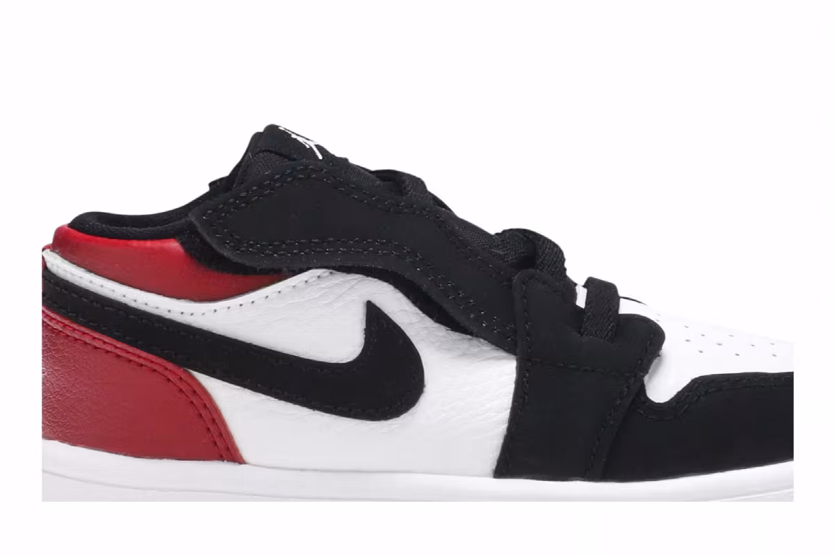 Air Jordan 1 Low ALT TD Black Toe, view 3