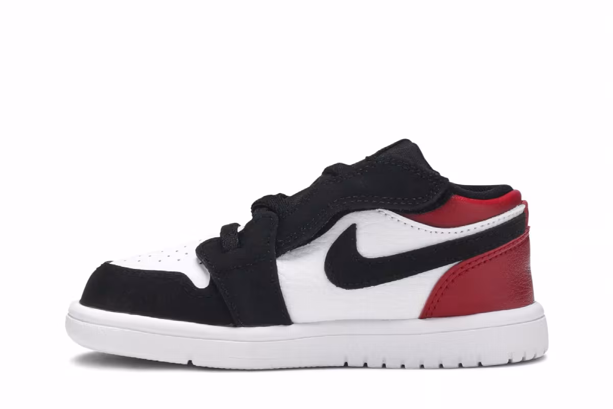 Air Jordan 1 Low ALT TD Black Toe, view 4