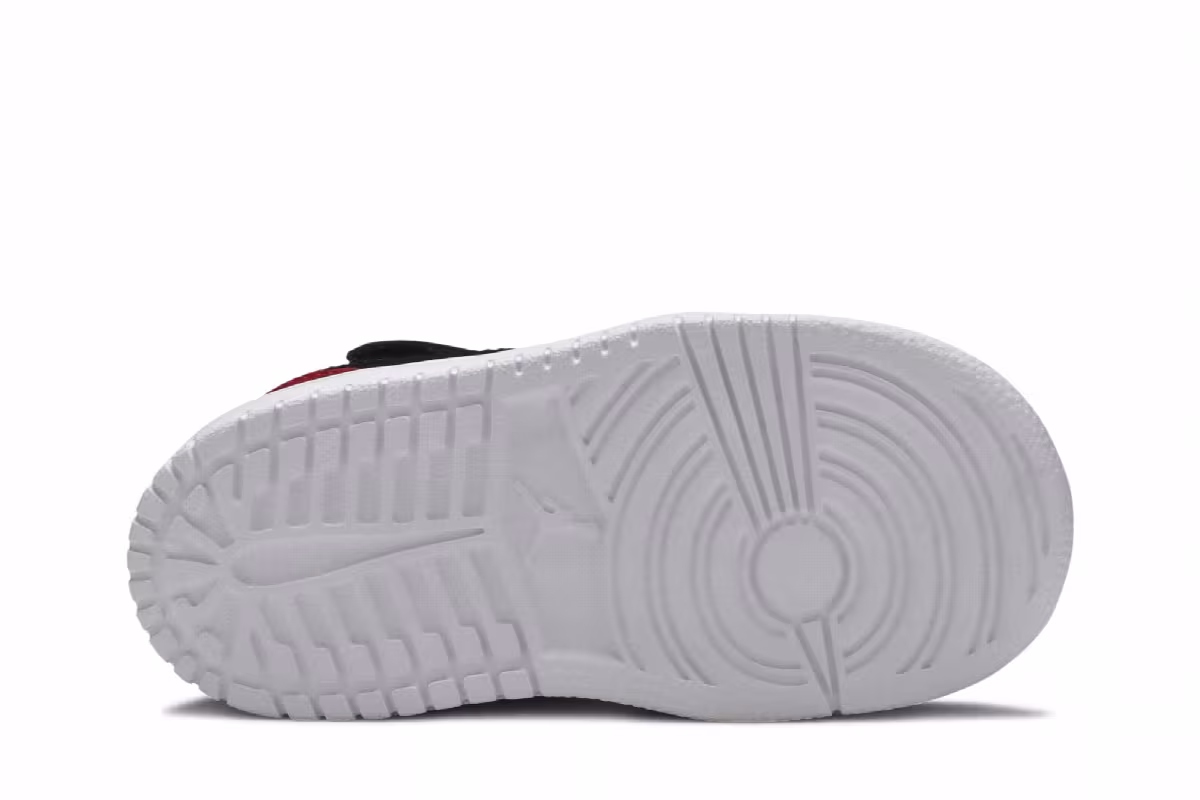 Air Jordan 1 Low ALT TD Black Toe, view 5