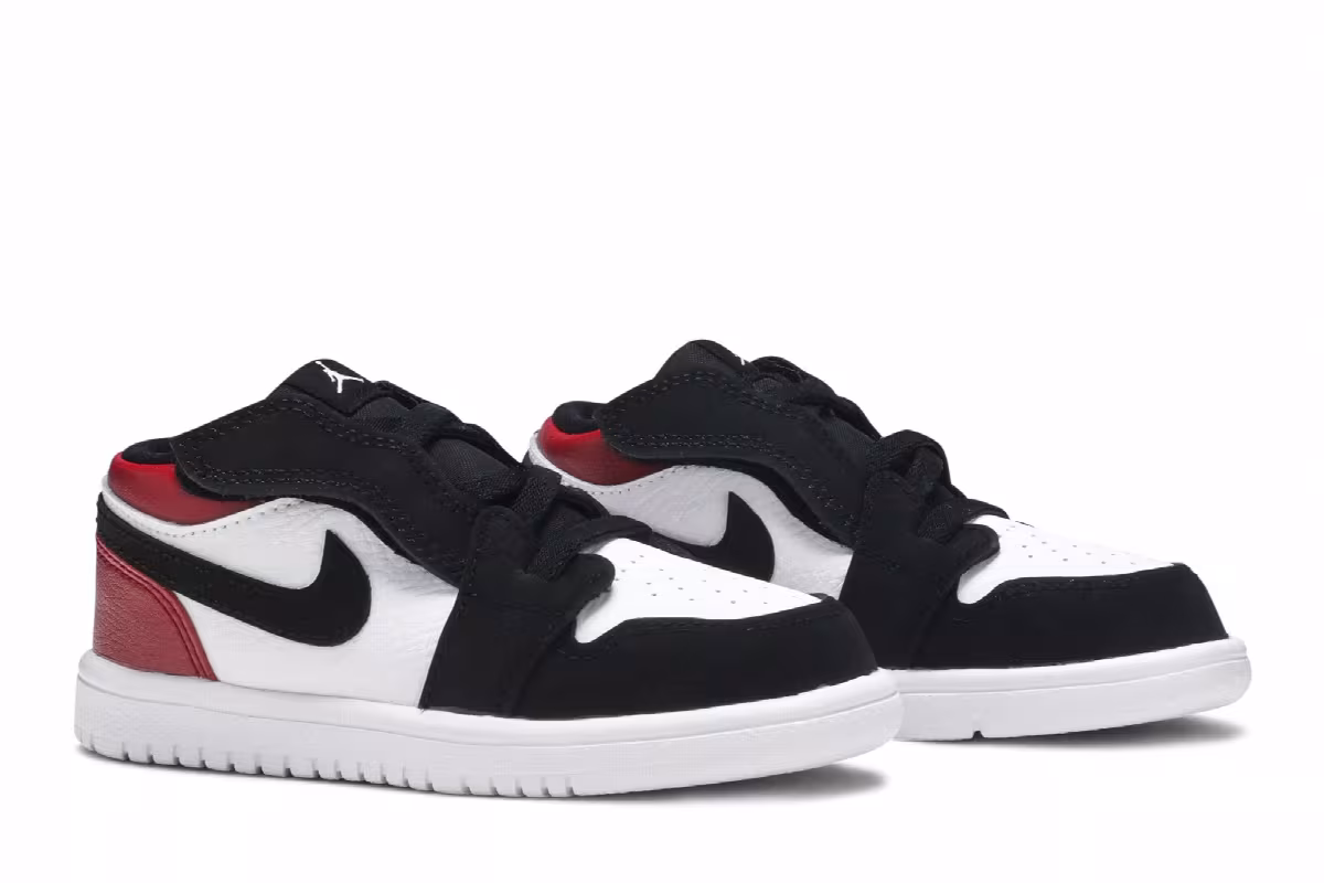 Air Jordan 1 Low ALT TD Black Toe, view 9