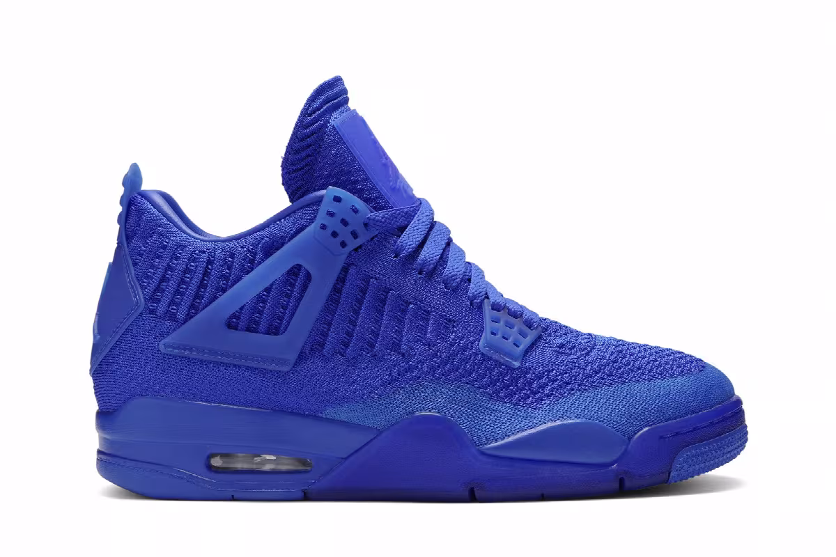Air Jordan 4 Flyknit Hyper Royal, view 2
