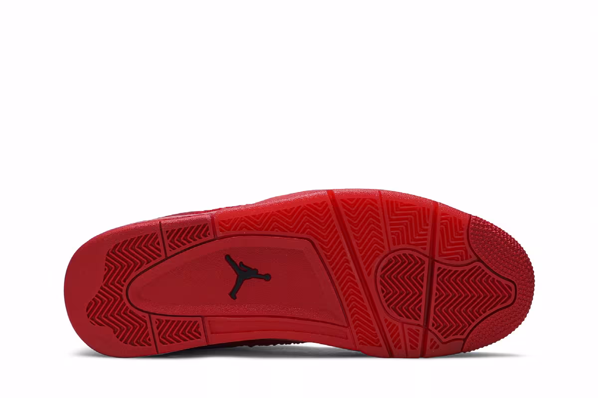 Air Jordan 4 Flyknit University Red, view 5