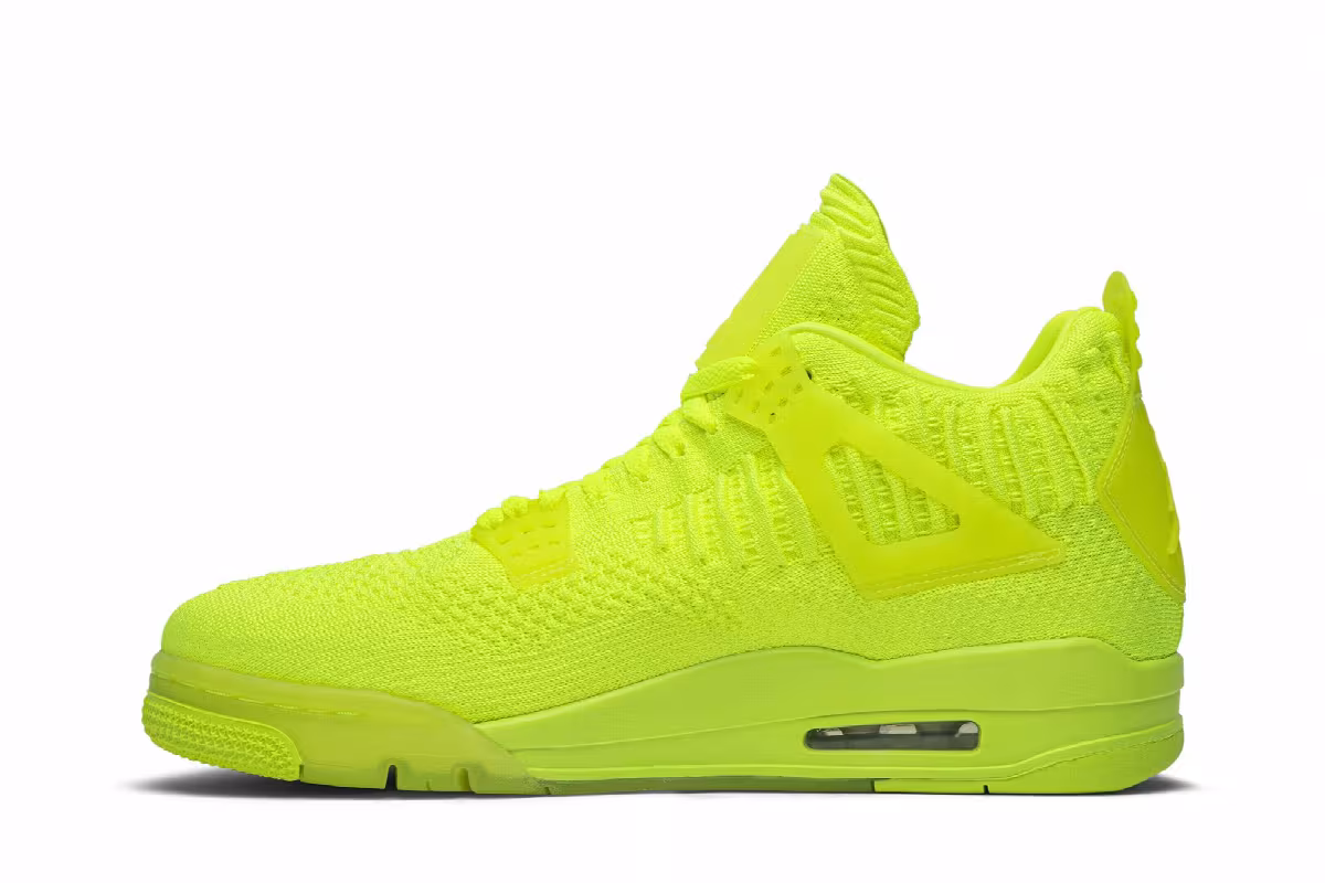 Air Jordan 4 Flyknit Volt, view 4