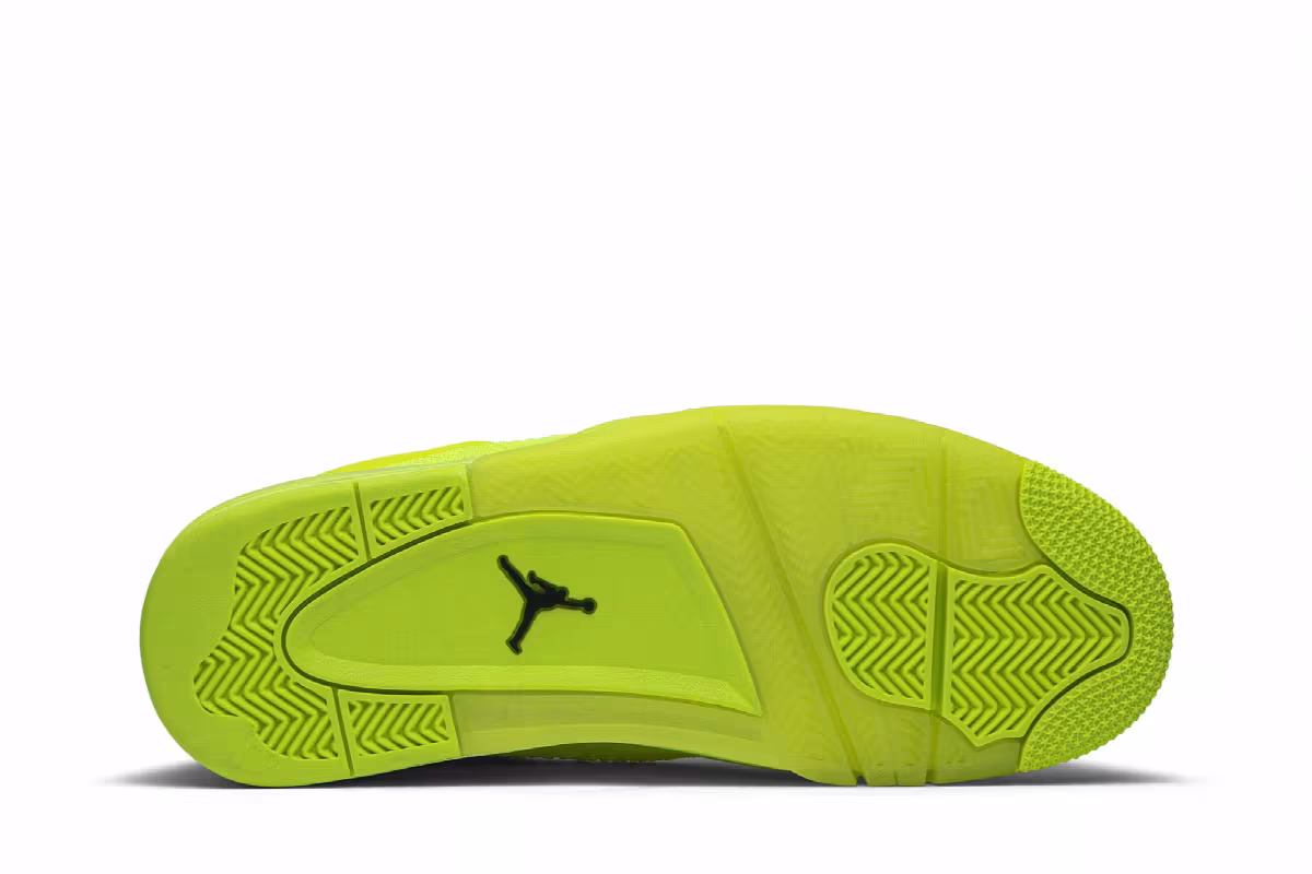 Air Jordan 4 Flyknit Volt, view 5