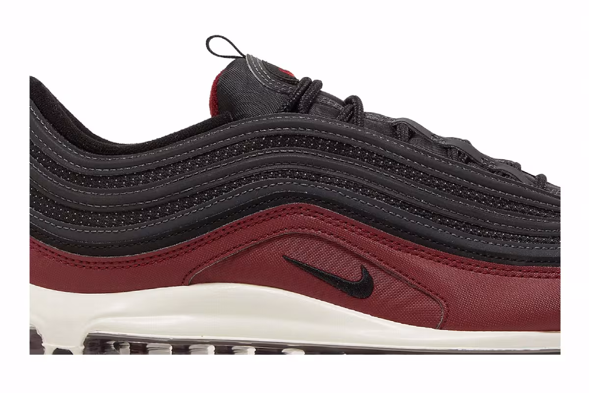 Nike Air Max 97 Team Red Anthracite, view 3